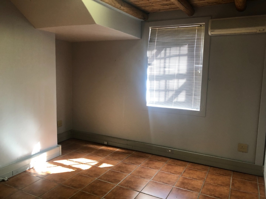 To Let commercial Property for Rent in Dormehls Drift Western Cape